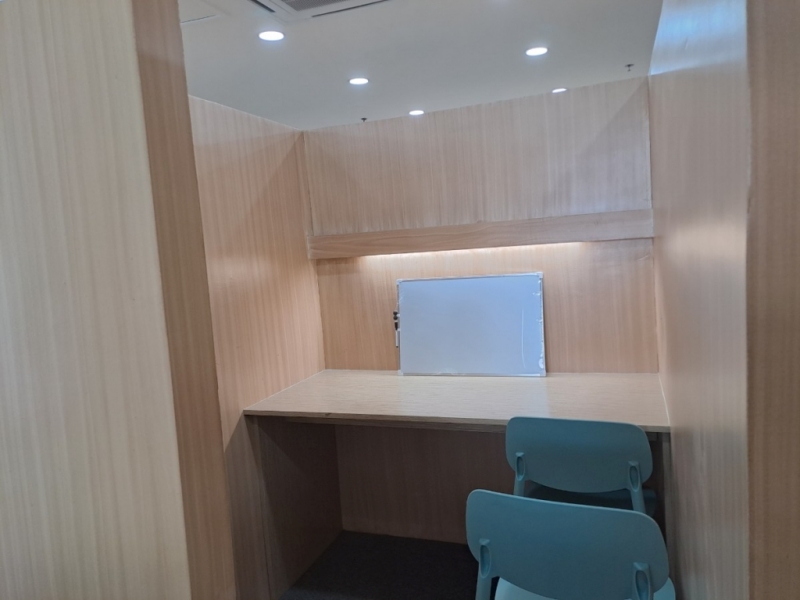 フィリピン留学 Cebu21 - CELLA Premium Campus-Class Room-15